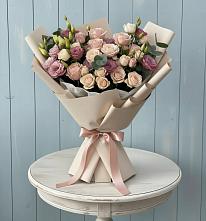 Букет цветов из:  Розы и Лизиантусы #REPLACE_PRED# Старомарьевке