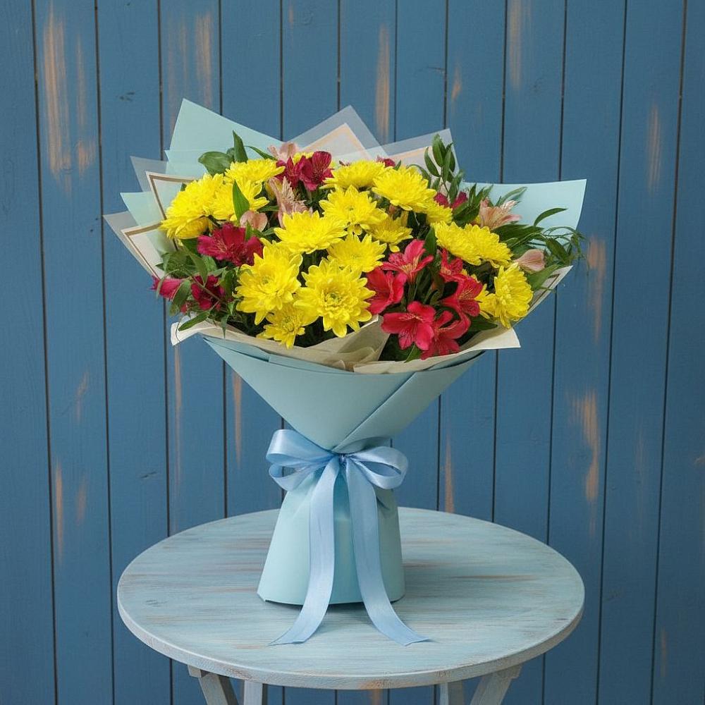 Букет цветов из: Альстромерии и Хризантемы в Старомарьевке
