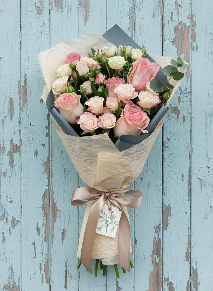 Букет цветов из: Розы в Старомарьевке