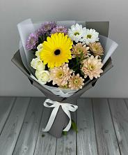 Букет цветов из:  Розы, Герберы и Хризантемы в Старомарьевке