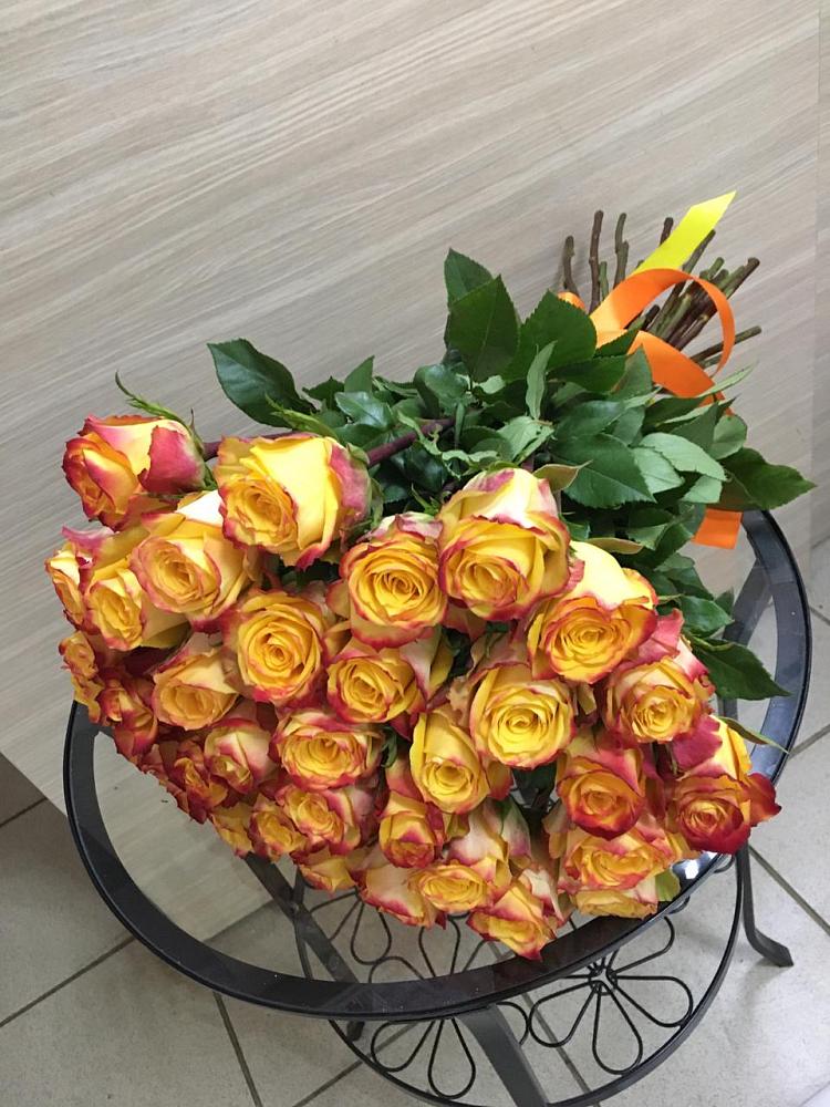 Букет Желтые розы в Старомарьевке