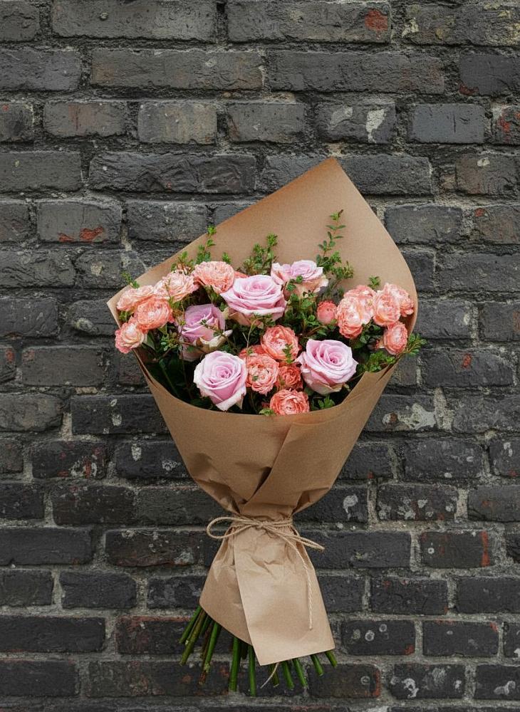 Букет цветов из: Розы в Старомарьевке