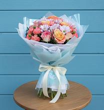 Букет цветов из:  Хризантемы и Розы в Старомарьевке